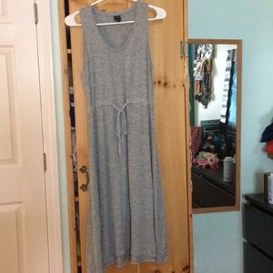 Gray Gap maternity dress